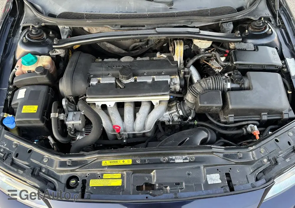 VOLVO V70 2.4 Momentum