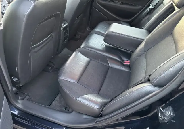 VOLVO V70 2.4 Momentum