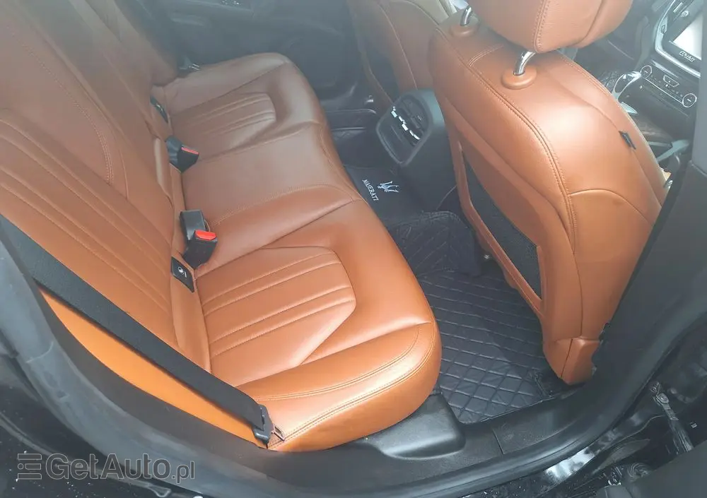 MASERATI Ghibli S Q4