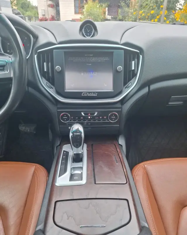 MASERATI Ghibli S Q4