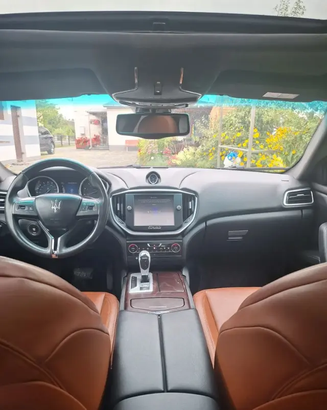 MASERATI Ghibli S Q4