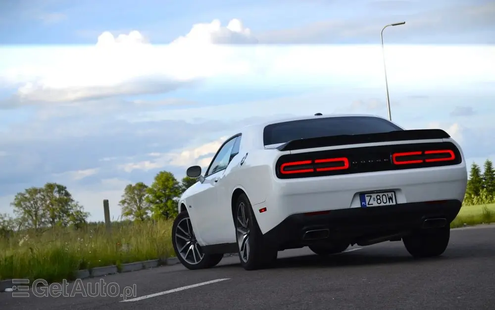 DODGE Challenger 5.7 R/T