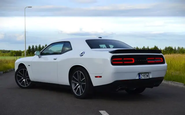 DODGE Challenger 5.7 R/T