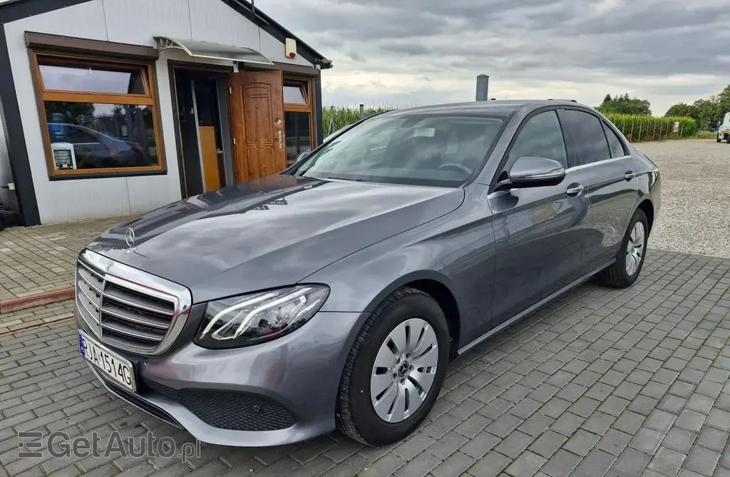 MERCEDES-BENZ Klasa E 