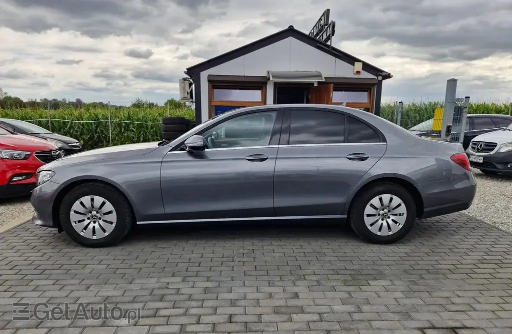 MERCEDES-BENZ Klasa E 