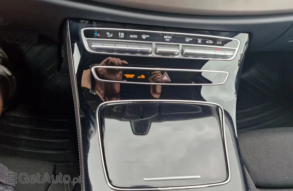 MERCEDES-BENZ Klasa E 