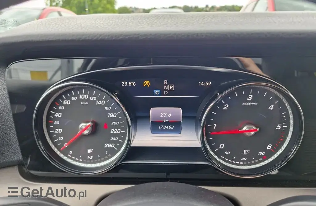 MERCEDES-BENZ Klasa E 