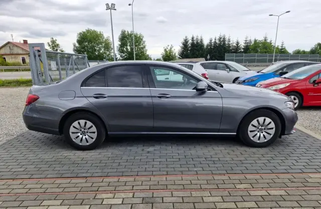 MERCEDES-BENZ Klasa E 