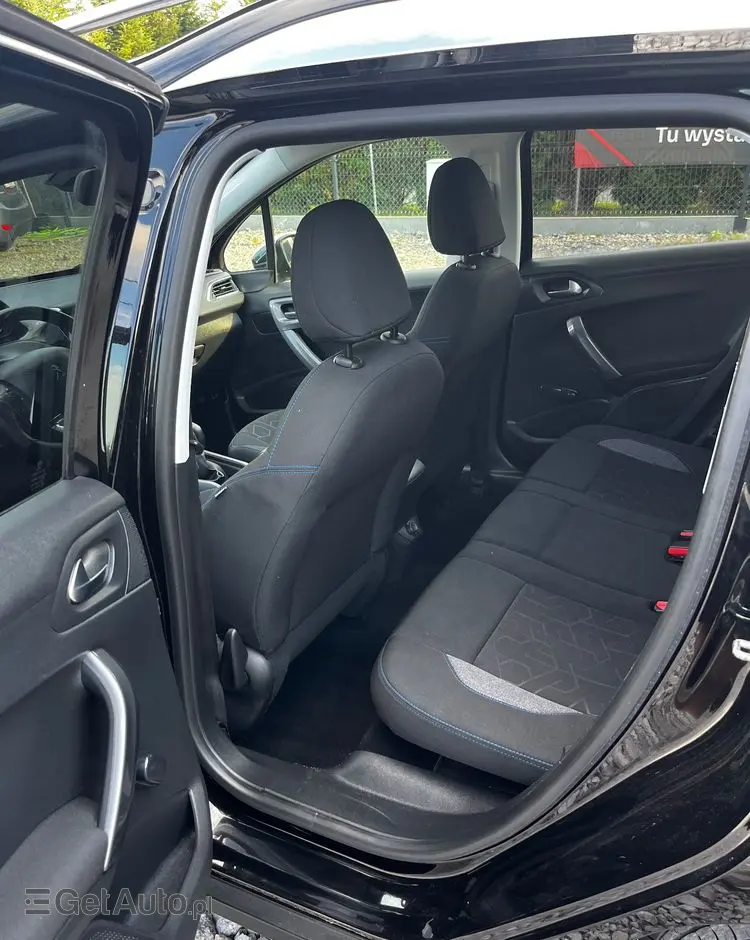 PEUGEOT 2008 PureTech 82 Allure