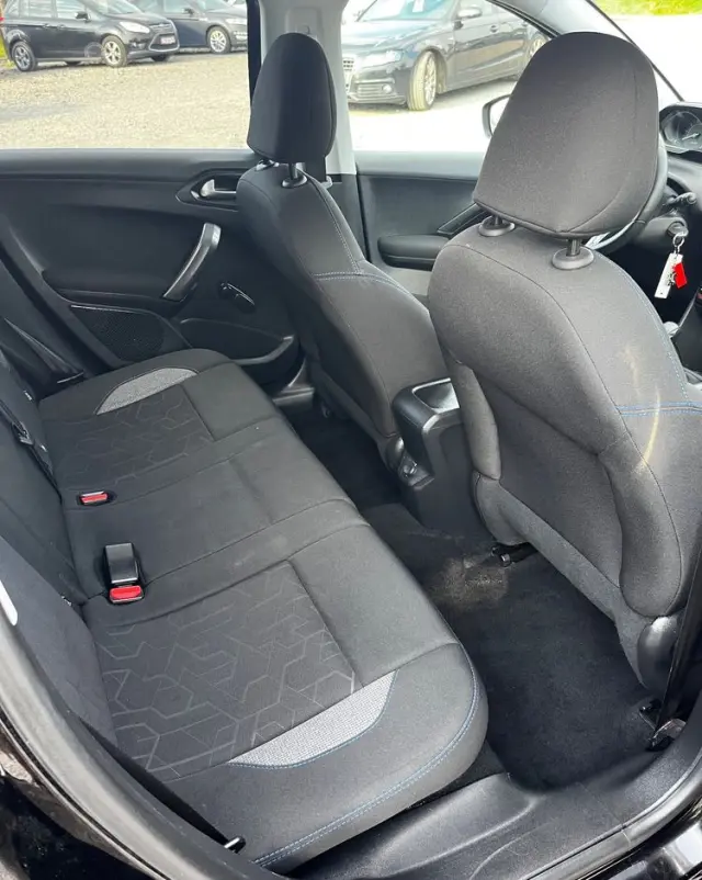 PEUGEOT 2008 PureTech 82 Allure