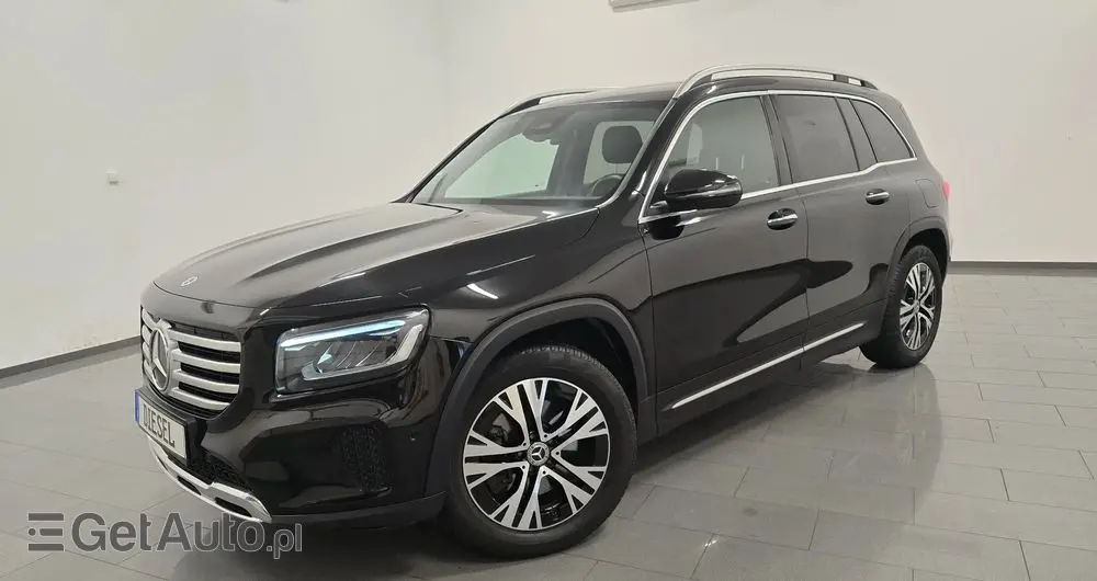 MERCEDES-BENZ GLB 200 d 8G-DCT AMG Line