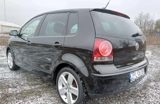 VOLKSWAGEN Polo 1.2 (70 KM) 5-d