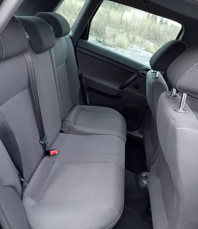 VOLKSWAGEN Polo 1.2 (70 KM) 5-d