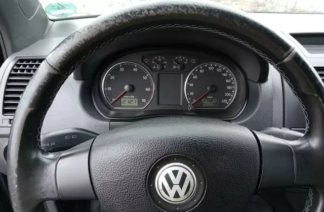 VOLKSWAGEN Polo 1.2 (70 KM) 5-d