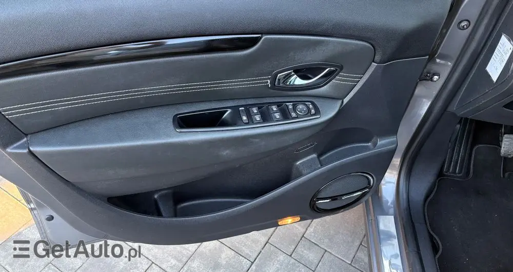 RENAULT Grand Scenic TCe 130 Bose Edition