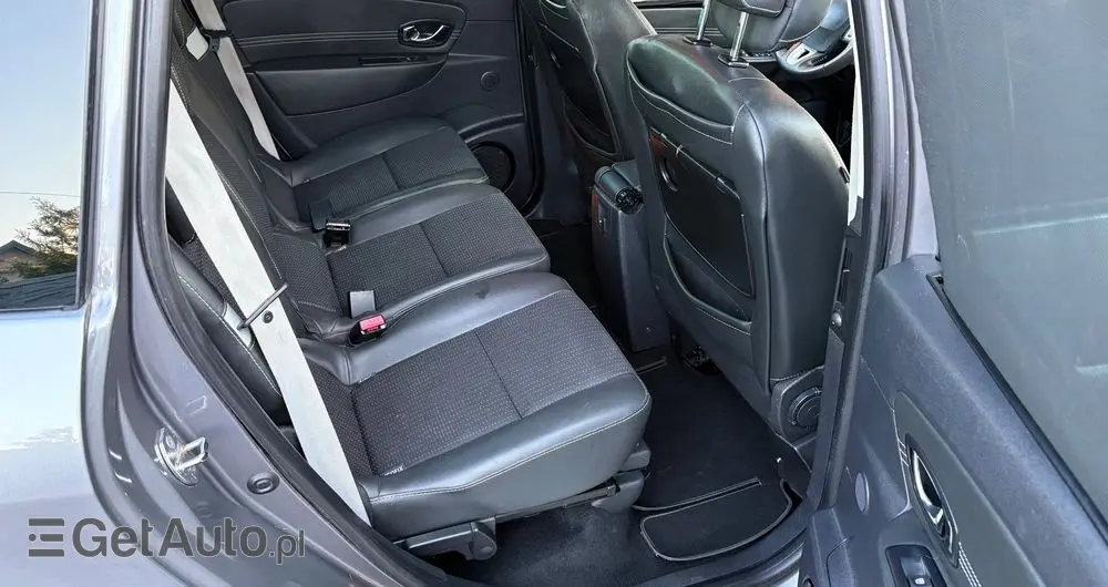 RENAULT Grand Scenic TCe 130 Bose Edition