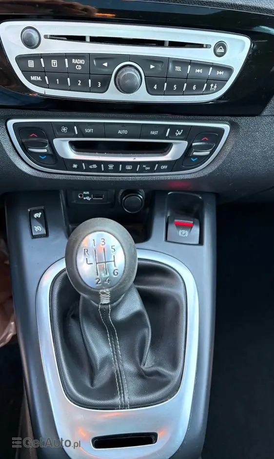 RENAULT Grand Scenic TCe 130 Bose Edition