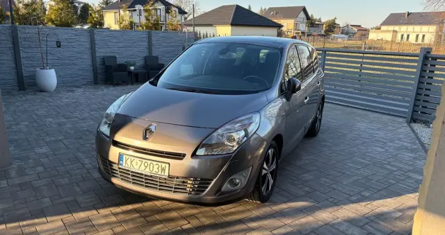 RENAULT Grand Scenic TCe 130 Bose Edition