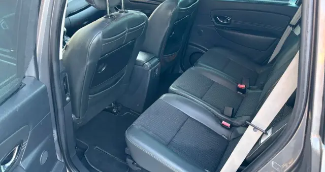 RENAULT Grand Scenic TCe 130 Bose Edition