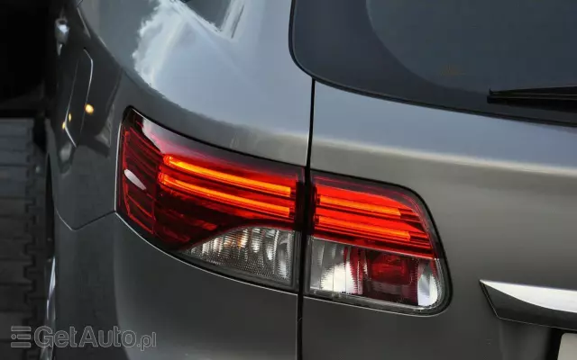 TOYOTA Avensis 1.8 Premium