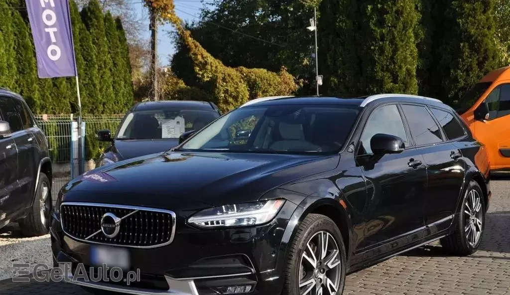 VOLVO V90 2.0 T6 (320 KM) AWD Automatic