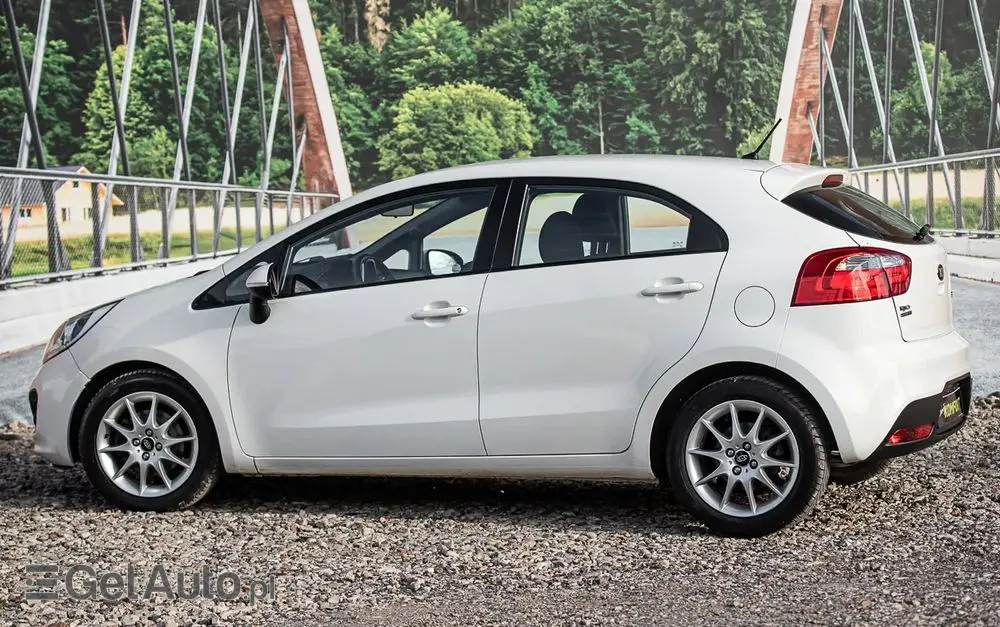 KIA Rio 1.4 Business Line