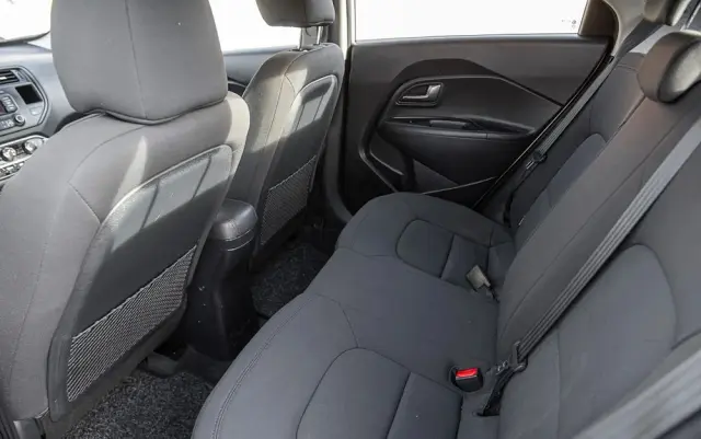 KIA Rio 1.4 Business Line