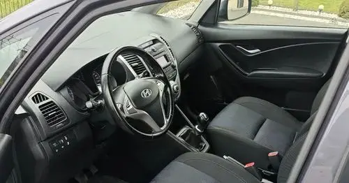 HYUNDAI Ix20 