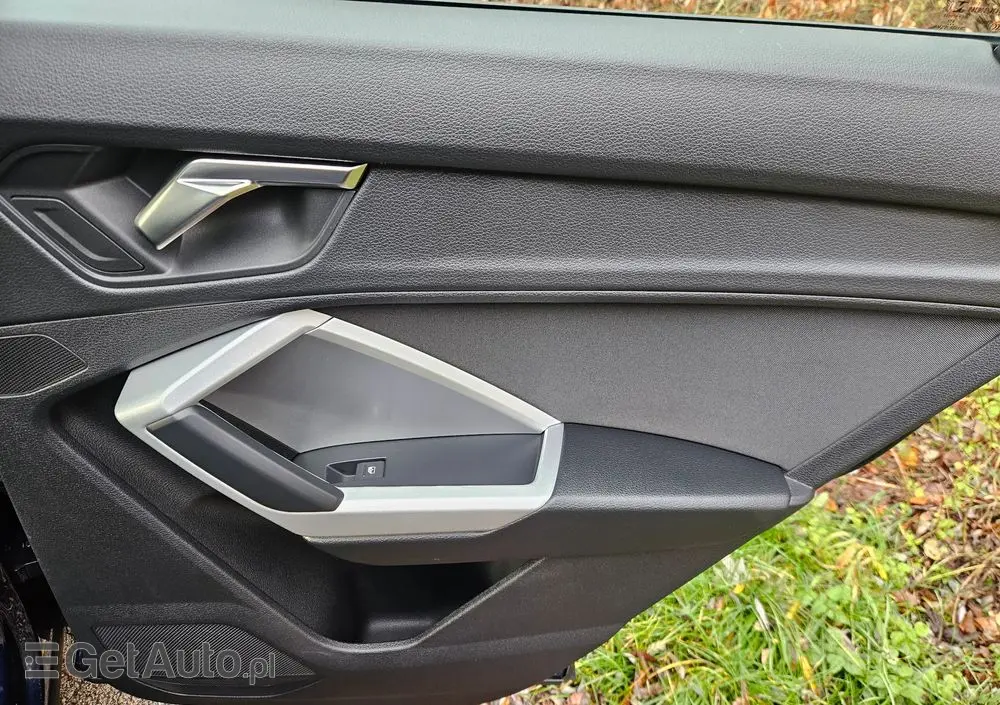 AUDI Q3 35 TDI S tronic advanced