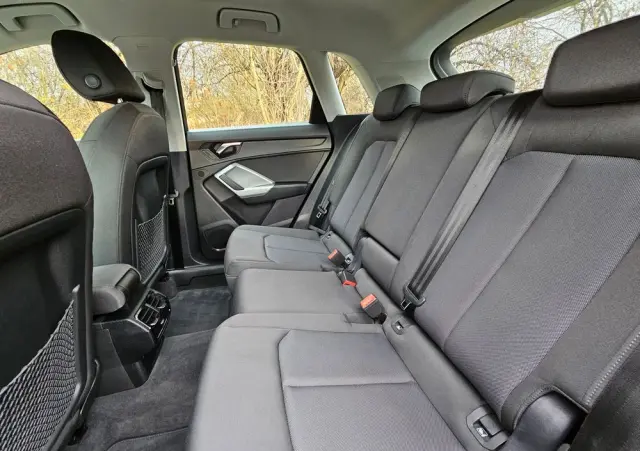 AUDI Q3 35 TDI S tronic advanced