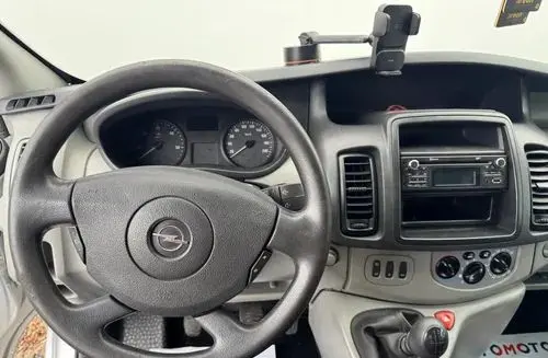 OPEL Vivaro 