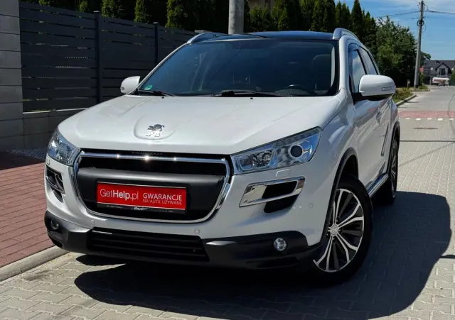 PEUGEOT 4008 