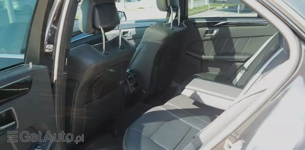 MERCEDES-BENZ Klasa E 