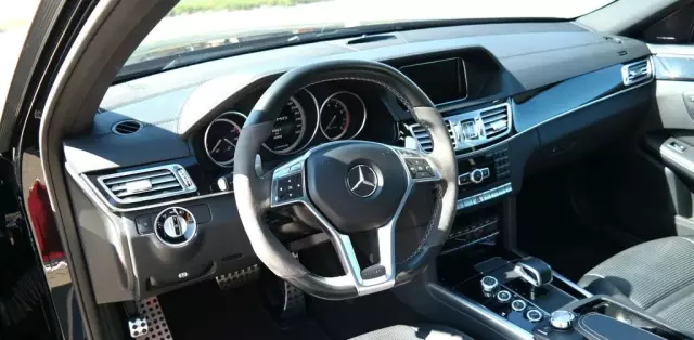 MERCEDES-BENZ Klasa E 