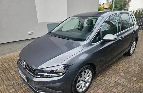 VOLKSWAGEN Golf Sportsvan 