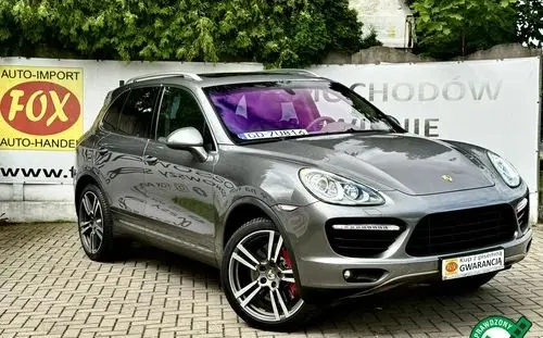 PORSCHE Cayenne 