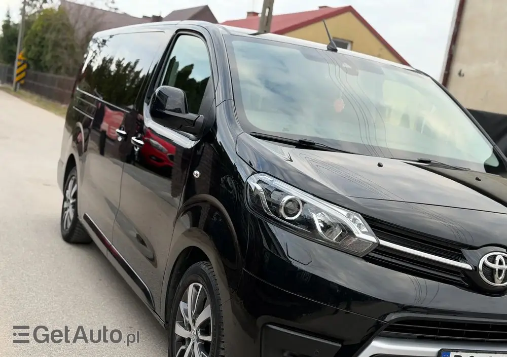 TOYOTA Proace Verso 2.0 D4-D Long Family