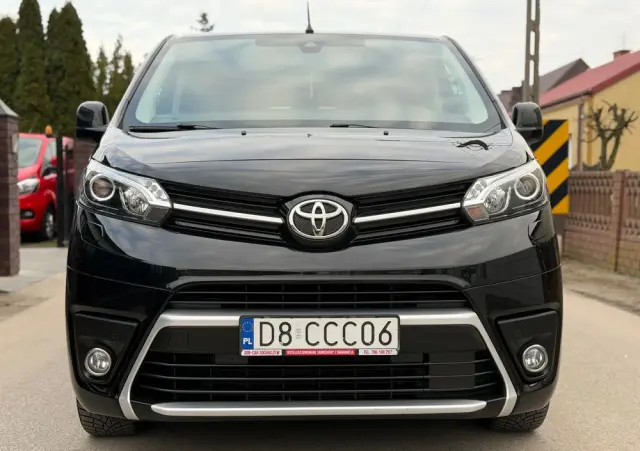 TOYOTA Proace Verso 2.0 D4-D Long Family