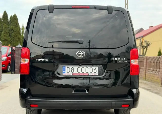 TOYOTA Proace Verso 2.0 D4-D Long Family