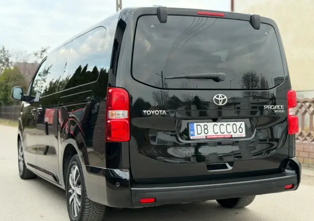 TOYOTA Proace Verso 2.0 D4-D Long Family