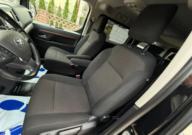 TOYOTA Proace Verso 2.0 D4-D Long Family