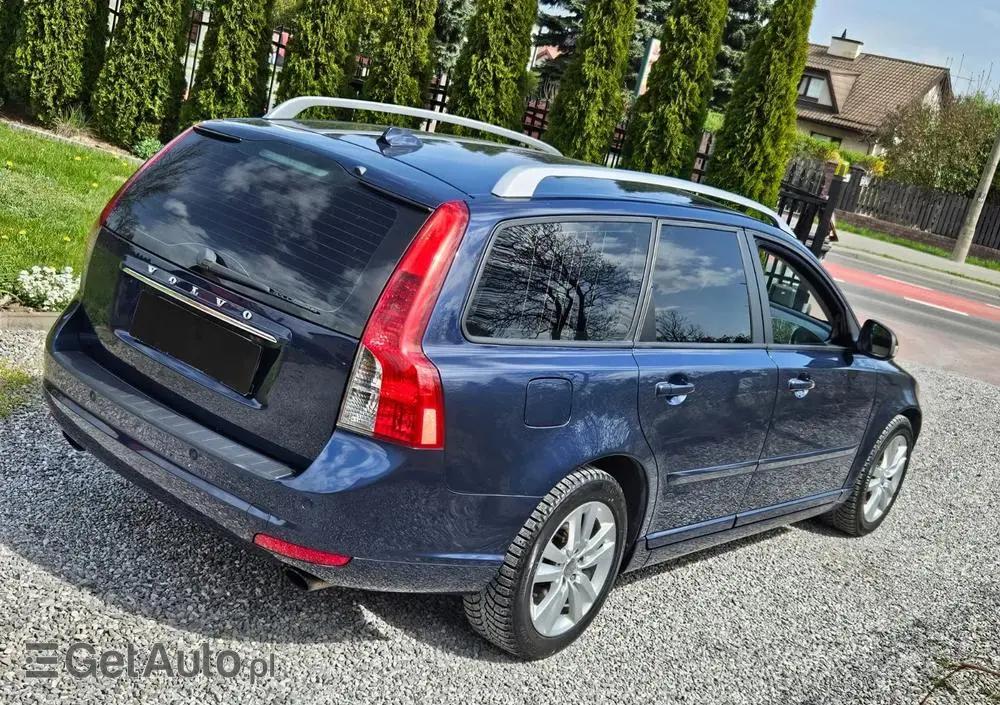 VOLVO V50 DPF D3 Summum