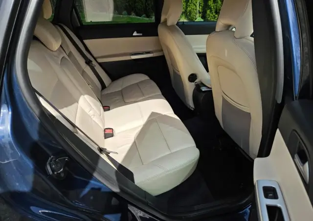 VOLVO V50 DPF D3 Summum