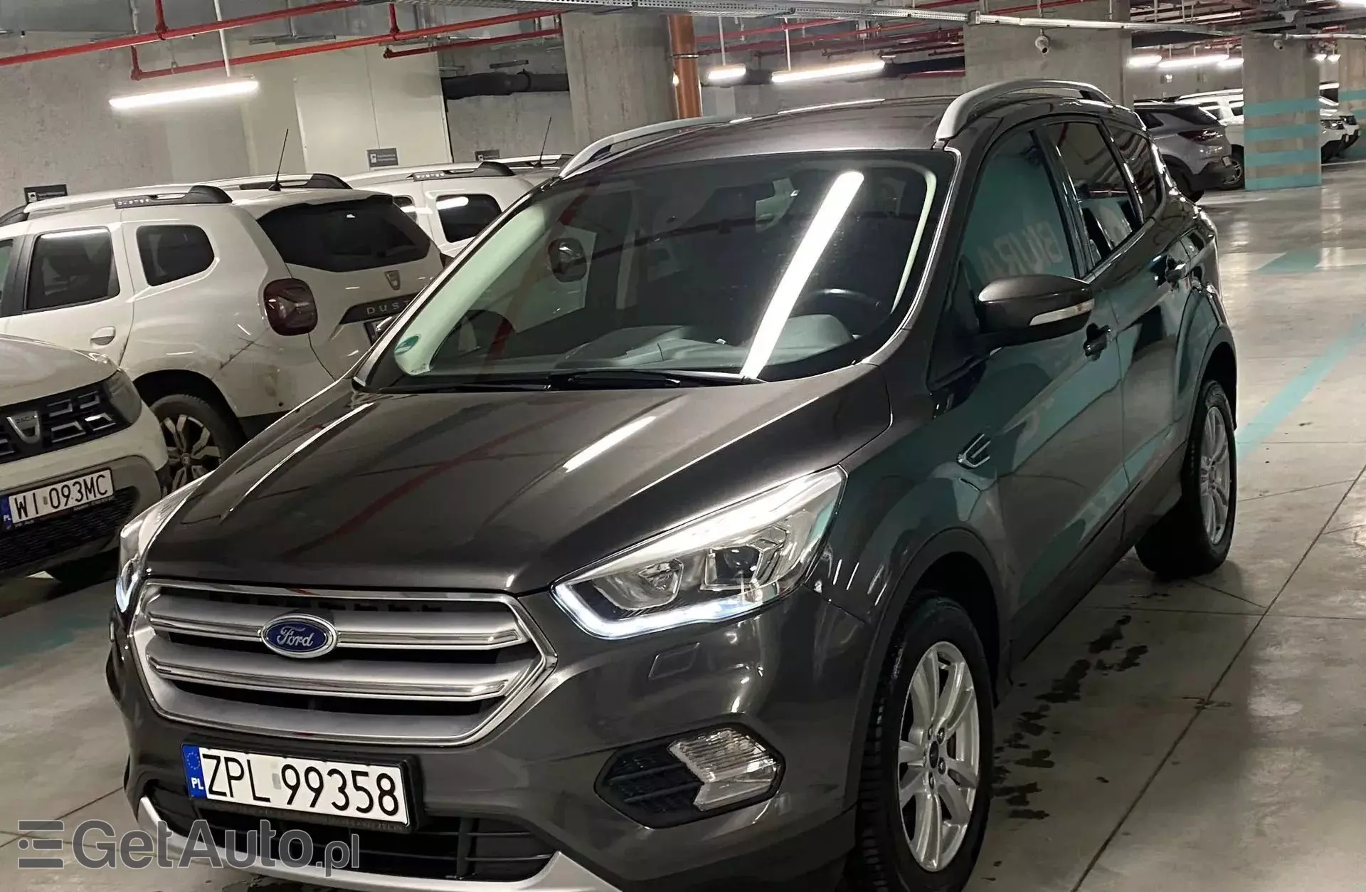 FORD Kuga 