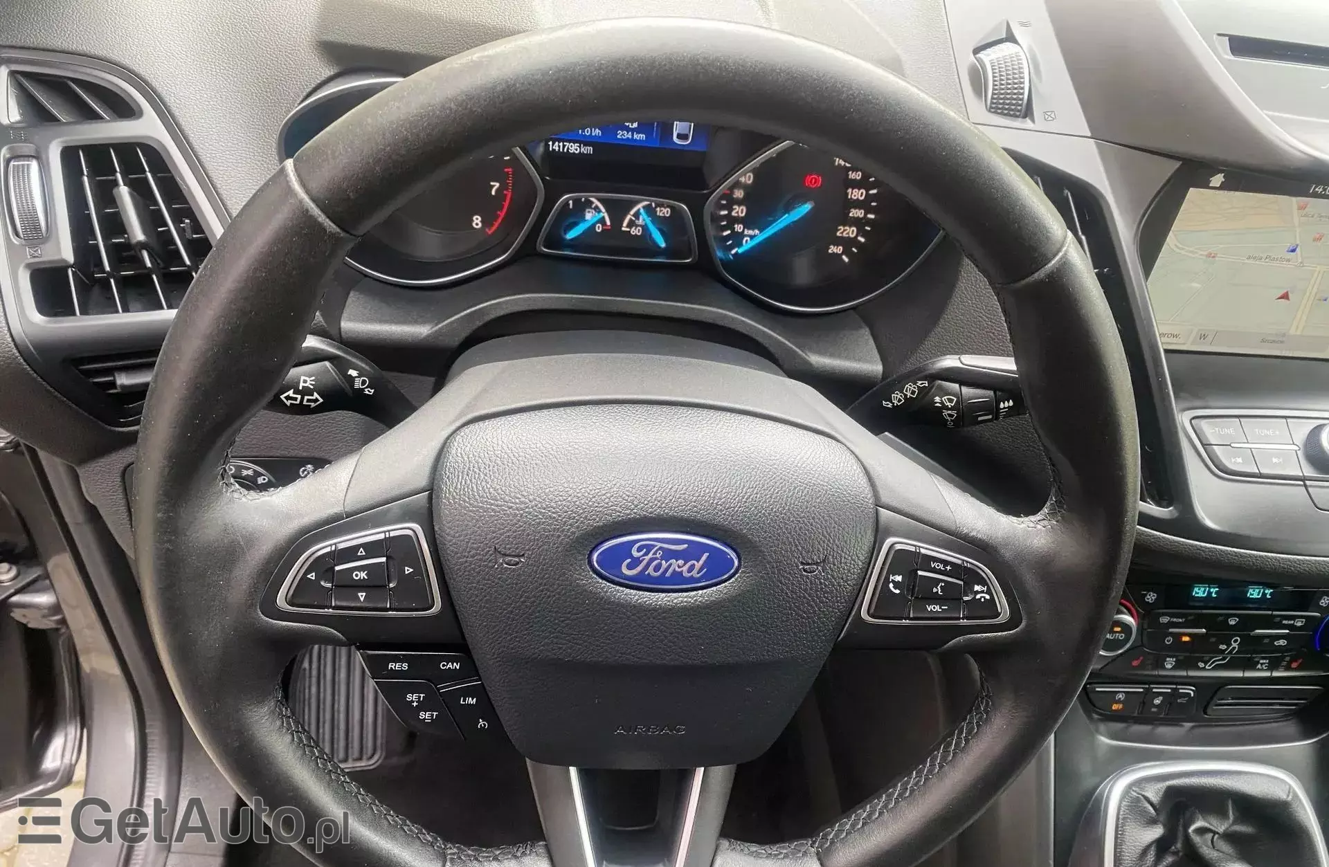 FORD Kuga 