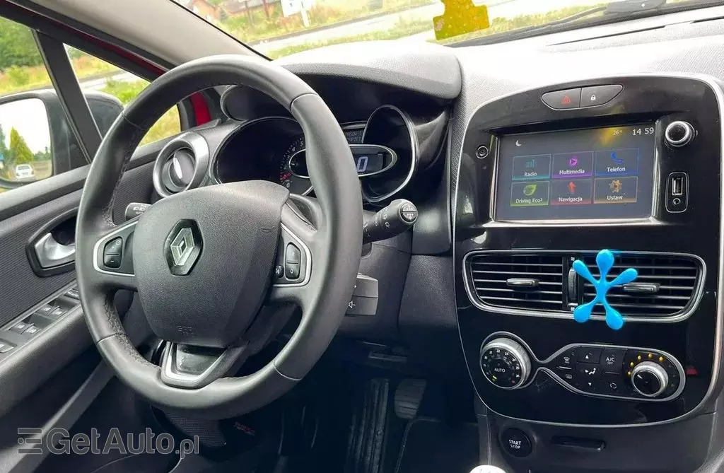 RENAULT Clio 