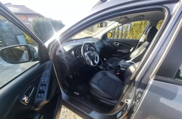 HYUNDAI Ix35 