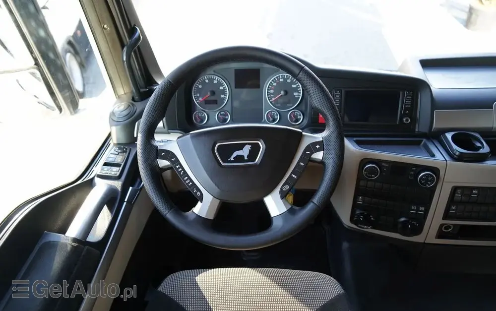 MAN TGX 18.500 / 4x4 / HYDRAULIKA / HYDRODRIVE / NISKA KABINA / EURO 6 / 