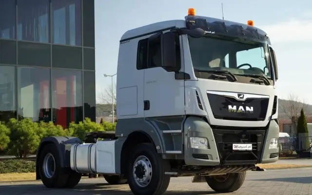 MAN TGX 18.500 / 4x4 / HYDRAULIKA / HYDRODRIVE / NISKA KABINA / EURO 6 / 