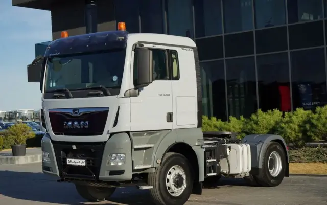 MAN TGX 18.500 / 4x4 / HYDRAULIKA / HYDRODRIVE / NISKA KABINA / EURO 6 / 